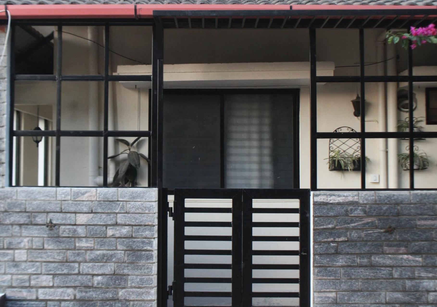 Apartmán Tiny House For Couple Madikeri Exteriér fotografie